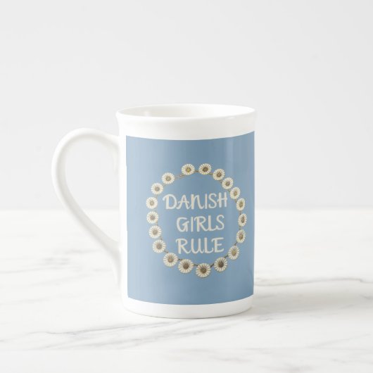 DK Girls Rule Mug ボーンチャイナマグカップ (左)