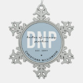 DNP看護カスタム練習医の卒業式 スノーフレークピューターオーナメント (正面)