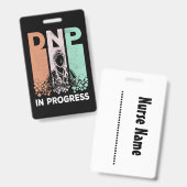 DNP進行中 – 看護学校・研修ことわざ バッジ (Front & Back)