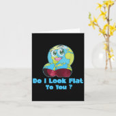 Do I Look Flat To You Earth Day Mother Day  カード (黄色い花)