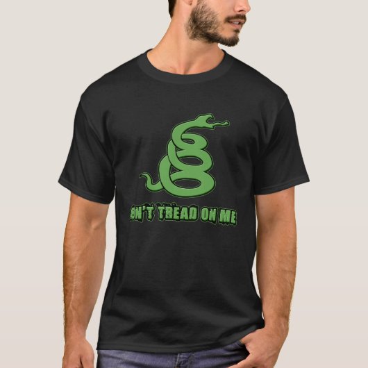 Do not Tread On Me Poisonous Snakes Tシャツ (正面)