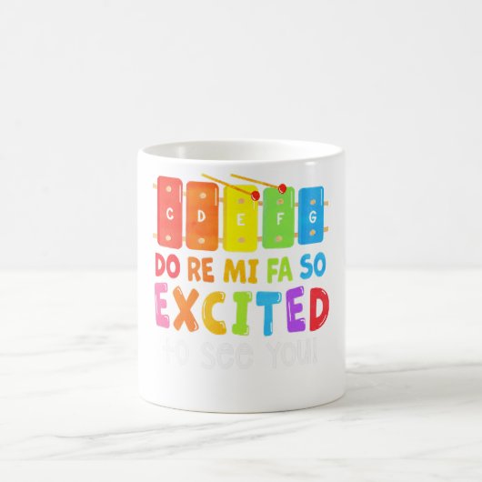 Do Re Mi Faそんなに興奮して音楽先生Tを見る –  コーヒーマグカップ (中央)