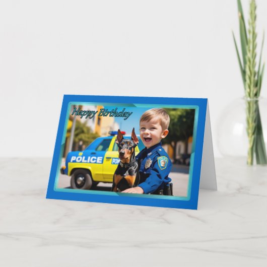 Doberman Boyの誕生日カードで警官 カード (正面)