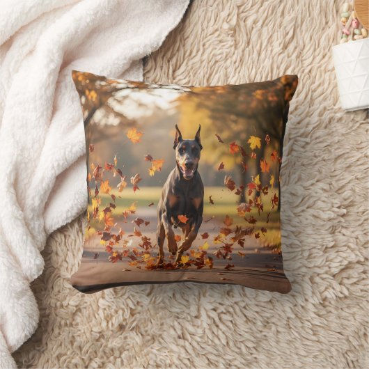 Doberman Pinscher Elegant Throw Pillow クッション (ブランケット)