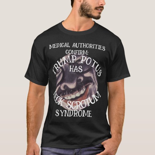 DOD DOJ EPA 認定 TRUMP の首・陰嚢 VOTE Tシャツ (正面)