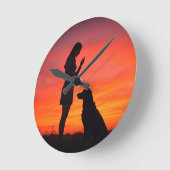 dog and girl  Round Clock ラウンド壁時計 (傾斜)