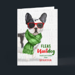 Dog Boston Terrier Fleas NaviDOGより シーズンカード<br><div class="desc">毛皮の家族のメンバーの名前を追加し与えて、彼らがこのボストンテリアは、冬のスカーフと赤い眼鏡の服を着て、彼らのペットの母親やペットのパパに今年のホリデーシーズンに本当にフェスティバルのグリーティングのための唯一の愛犬の親が本当に楽しむ!</div>