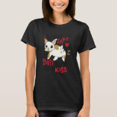 Dog Fart Kiss  1 Tシャツ (正面)