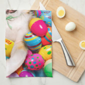 Dog Laying on Easter Eggs キッチンタオル (四つ折り)