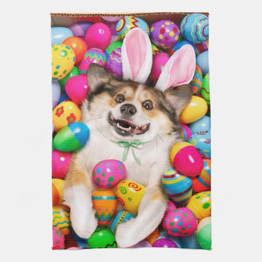 Dog Laying on Easter Eggs キッチンタオル (縦)