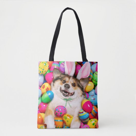 Dog Laying on Easter Eggs トートバッグ (正面)