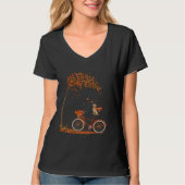 Dog Leaf Fall Autumn Cycling Funny Labrador retrie Tシャツ (正面)