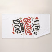 Dog Lover Wall Art - Life is Better with a Dog Red バスタオル (バスタオル)