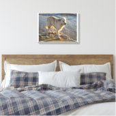 Dog On The Shore キャンバスプリント (インサイチュ (寝室))
