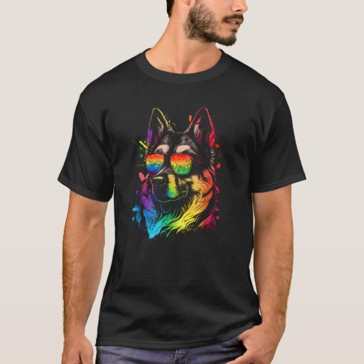 Dog Paw Rainbow Paw LGBT Gay Pride Lesbian Support Tシャツ (正面)