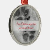 Dog Pawprint in Snow Christmas decoration. メタルオーナメント (右)