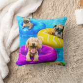 Dog Pool Party クッション (ブランケット)