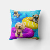 Dog Pool Party クッション (裏面)