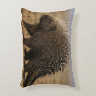 Dog vs. Porcupine Accent Pillow アクセントクッション