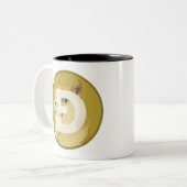 Dogecoinのロゴのコーヒーのマグ ツートーンマグカップ (正面左)