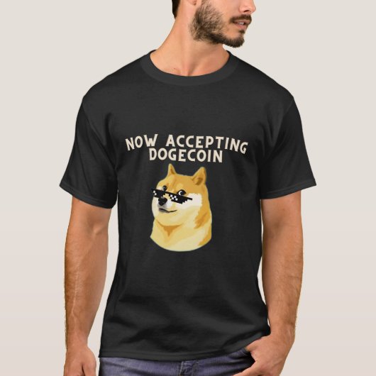 Dogecoinを受け入れる Tシャツ (正面)