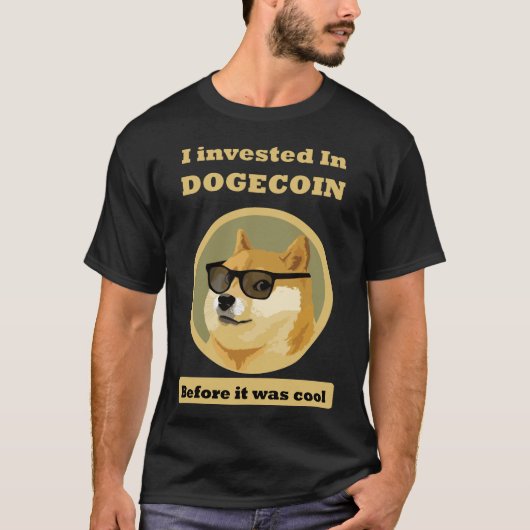 Dogecoin IはDogecoin Tシャツに投資 Tシャツ (正面)