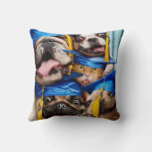 Dogs and Cat Grads in Photo Booth クッション (裏面)