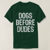 Dogs Before DudesChristmas  Tシャツ (デザイン正面)