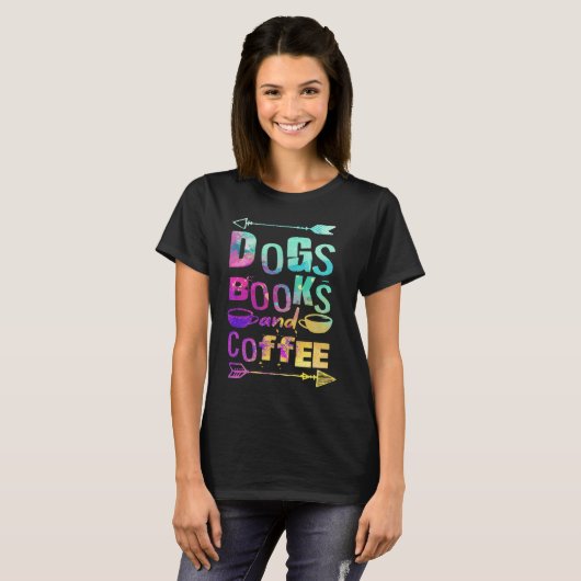 Dogs Books And Coffee  Coffee Drinker Book Nerds   Tシャツ (正面フル)