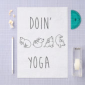 Doin' yoga cute dog 薄葉紙 (クラフト)