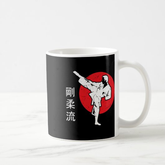 Dojo Training Karate Best Legacy Of Traditional Ma コーヒーマグカップ (右)