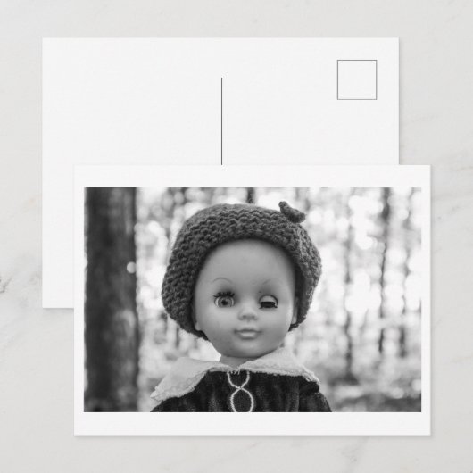 Doll Portrait - Winking Doll ポストカード (正面/裏面)