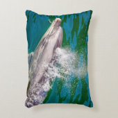 Dolphin In Milford Sound，ニュージーランド アクセントクッション (正面(垂直))