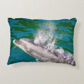 Dolphin In Milford Sound，ニュージーランド アクセントクッション (裏面)
