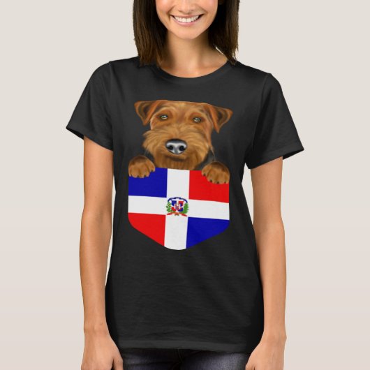 Dominican Republic Flag Welsh Terrier Dog In Pocke Tシャツ (正面)