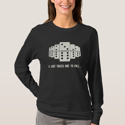 Domino Effect Falling Domino Tiles Retro Board Gam Tシャツ (正面)