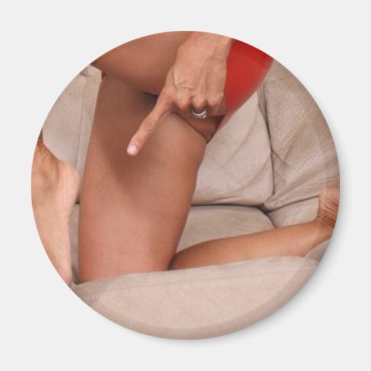 DOMME足 マグネット (正面)