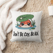 Don’t Be Coy, Be Koi – Cute Chibi Koi Fish クッション (ブランケット)