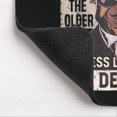 Don´t Off Old People Funny Birthday Dog Graphic Fo マウスパッド (コーナー)