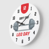 Don’t Skip Leg Day Barbell ラージ壁時計 (傾斜)