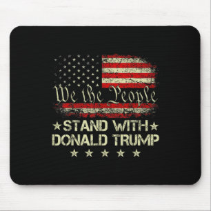 Donald Trump 2024のサポートで立つアメリカを取る マウスパッド