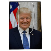 Donald Trump US President White House MAGA 2024  ミディアムペーパーバッグ (裏面)