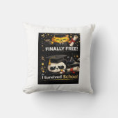Done Finally Free Graduation Shirt クッション (正面)