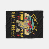 Dont Be A Salty Heifer Funny Cow フリースブランケット (正面(横))