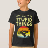 Dont Follow Me Stud Things Funny Motocross Dirt Bi Tシャツ (正面)