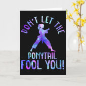 Dont Let The Ponytail Fool You Funny For Karate Gi カード (黄色い花)