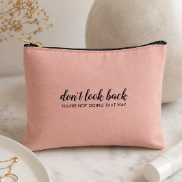 Don't Look Back | モダンで明るいピーチピンク アクセサリーポーチ