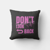 Don't Look Back 励ましのスロー枕 クッション (正面)
