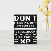 Don't Me Off I'm Close To Leveling Up Funny Gamer  カード (黄色い花)
