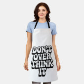 Don't Over Think It!  エプロン (着用した状態)